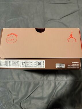 Travis Scott Air Jordan